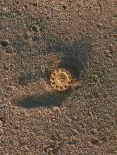 Cargar imagen en el visor de la galería, Le Soleil Ring GOLDPLATED