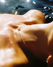 Cargar imagen en el visor de la galería, Gargantilla perla con espalda