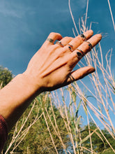 Cargar imagen en el visor de la galería, Anillo serpiente 🐍 Snake ring. Ajustable