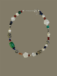 Macaret Necklace. Gargantilla de piedra