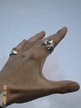 Cargar imagen en el visor de la galería, FIRE HORSE - Two Sisters Ring